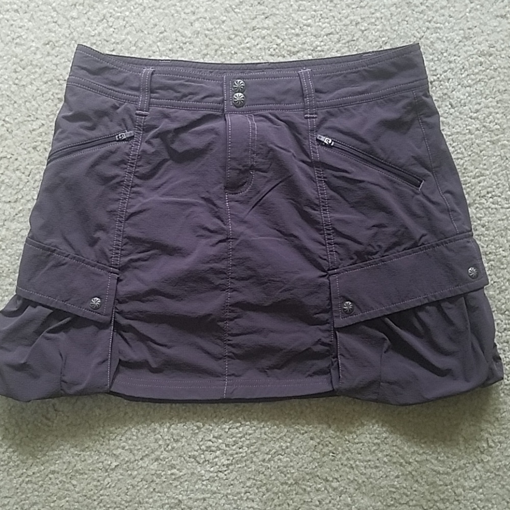 Athleta Hiking Skort